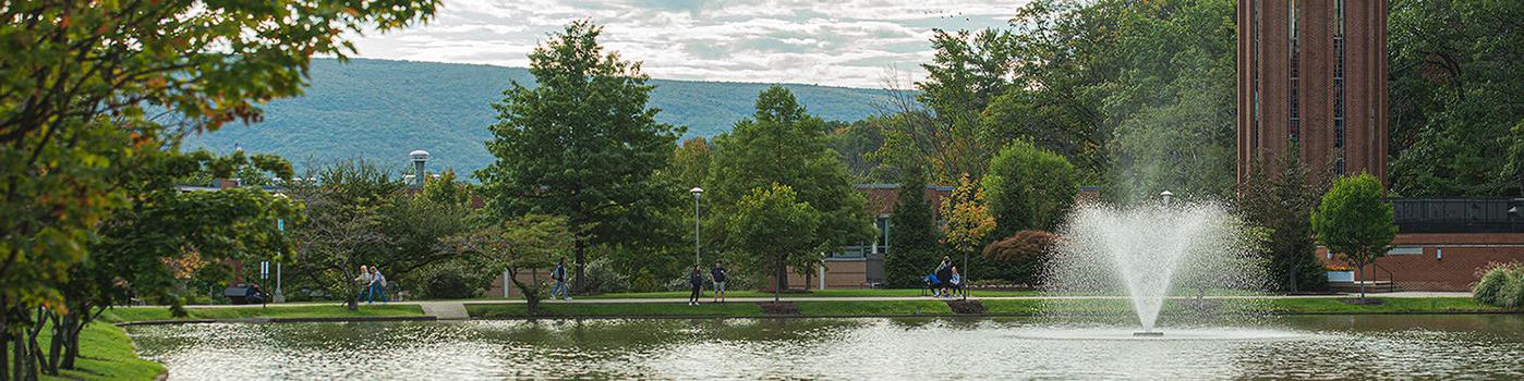 A view of the reflecting pond and fountain